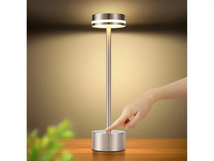 Lampa stołowa USB - Wybierz mądrze! Poradnik i błędy do uniknięcia